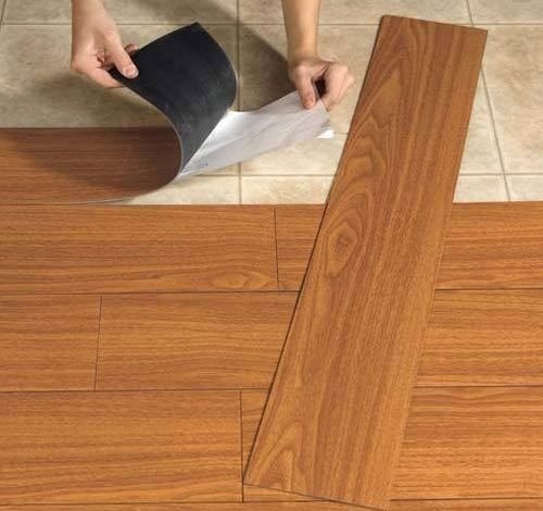 Comparison of vinyl flooring vs. wood flooring!